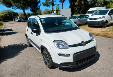 Fiat Panda 1.0 S&S Hybrid City Life da 199€ al mes