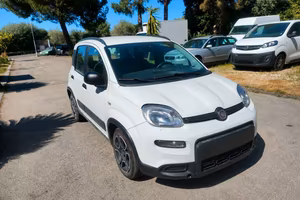 Fiat Panda 1.0 S&S Hybrid City Life da 199€ al mes