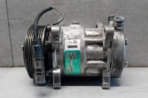 COMPRESSORE ARIA CONDIZIONATA MAN TGS usato