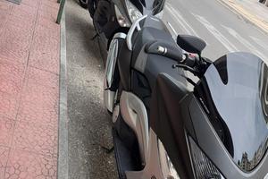 T max 500 tech max 2011 km 24.000