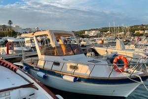 Gozzo cabinato Plastimare Amelia 7 day cruiser