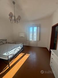 Luminosissimo bilocale completamente arredato