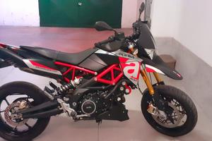 Aprilia Dorsoduro 900 4900 km.