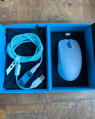 Lamzu atlantis mini pro