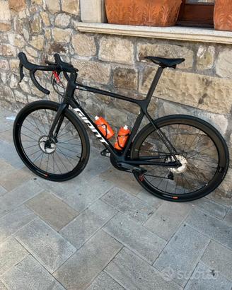 Giant tcr advanced pro team disc (solo 700 km)