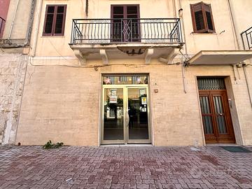 Locale commerciale, Viale Aldo Moro