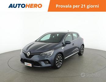 RENAULT Clio PY81334