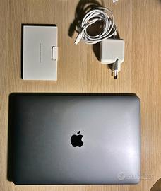 MacBook Air M1  – per ricambi o riparazione