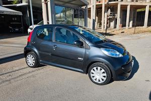 Peugeot 107 1.0 68CV 5p. Plaisir
