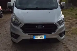 FORD TRANSIT CUSTOM 39000 KM