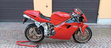 Ducati 748 S