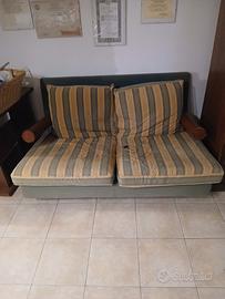 divano 2 posti