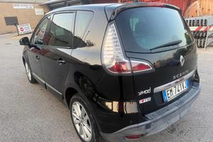 RENAULT Scenic X-Mod 1.5 dCi 110CV S&S Bose senz
