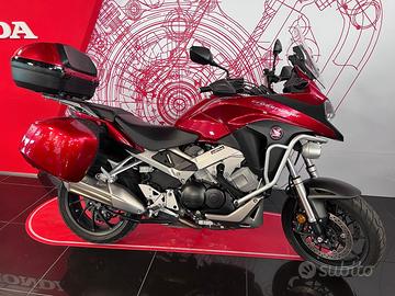 Honda CrossRunner Travel Edition 2017