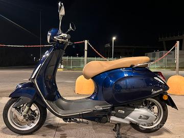 Vespa primavera come nuova Originale