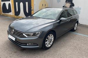 VOLKSWAGEN PASSAT VARIANT 1.6 DIESEL DSG