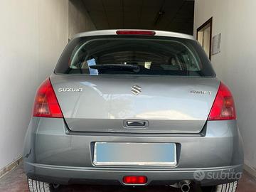 Suzuky Swift