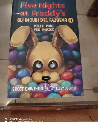 FIVE NIGHTS AT FREDDY'S GLI INCUBI DEL FAZBEAR #1