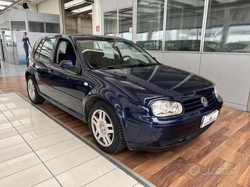 VOLKSWAGEN Golf 1.6 16V cat 5 porte Highline - G