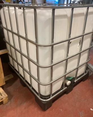 Cisterna da 1000 lt con rubinetto