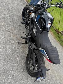 Moto praticamente nuova