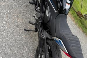 Moto praticamente nuova