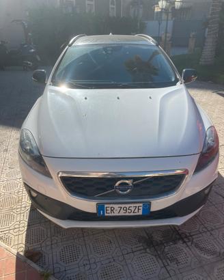 Volvo V40 D3 Cross Country 150cv diesel