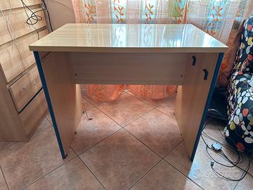 Scrivania per cameretta