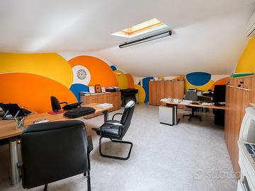 Locale artigianale/commerciale magazzino + ufficio