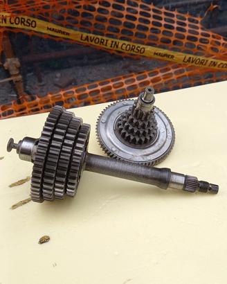CAMBIO VESPA 150 BAJAJ 4 MARCE 