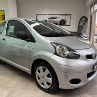 Toyota Aygo / 1.0cc 68cv / Neo Patentati /