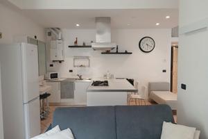 Bilocale centro Padenghe sul Garda