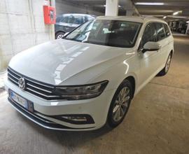 Volkswagen Passat Variant 2.0 TDI SCR EVO DSG Busi