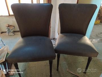 Coppia sedie imbottite in ecopelle nera