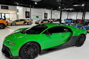 BUGATTI Chiron CHIRON PUR SPORT 8.0 W16 1500HP "