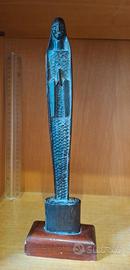 Vergine Maria statuetta africana in ebano. 30cm