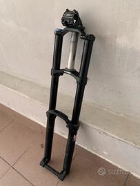 Forcella rockshox boxxer doppia piastra