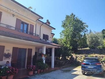 Appartamento di 50 m² con 3 locali e box auto a Ca