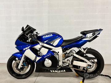 YAMAHA YZF R6 ‘02