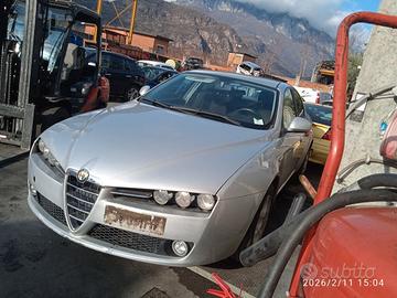 ALFA ROMEO 159 1.9 TD 2009 939A2000  PER RICAMBI