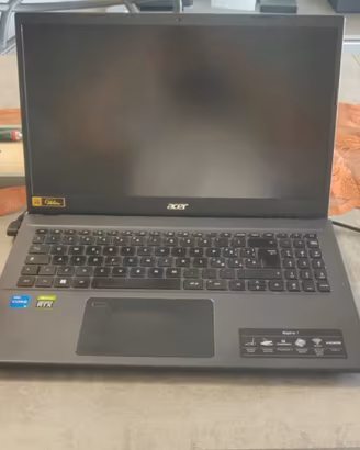 Notebook Acer Aspire 7: RTX 3050 - i5 12a - 32GB