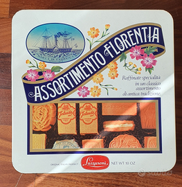 Scatola vintage in latta Lazzaroni anni 70