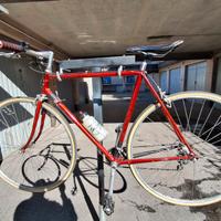 bici corsa modificata per uso città 