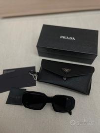 Occhiali Prada