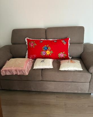 Set 4 cuscini ricamati a mano