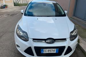 Ford focus 2011 1.6 115 cv con soli 146000km