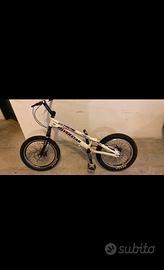 Bici trial