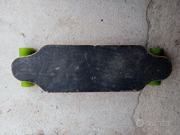Skateboard cruiser