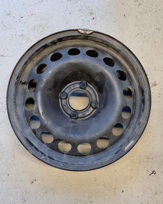 cerchi in ferro da 16 a quattro fori