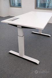 Scrivania singola regolabile in altezza
